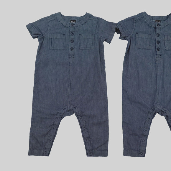 2 Tea Collection Railroad Romper Jumpsuit Baby 9-12 Month Boy Girl Blue Striped - Picture 3 of 13